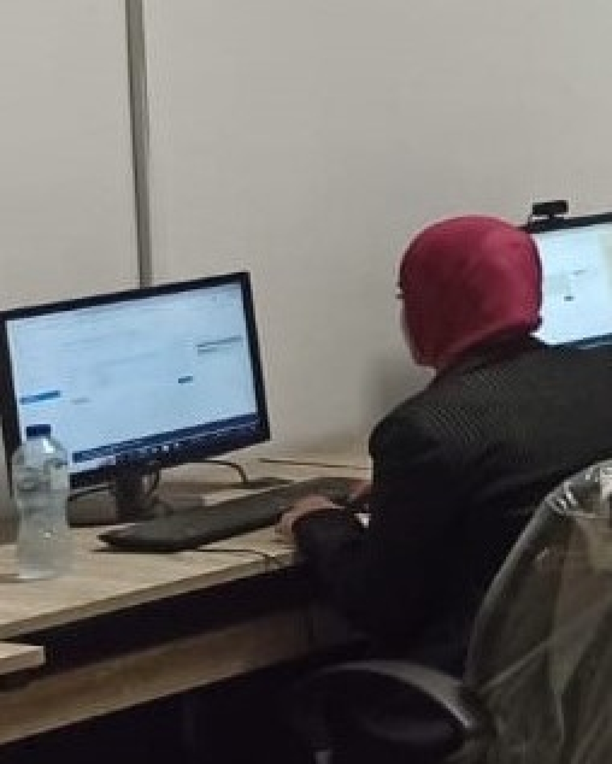 جانب من اختبار اساسيات التحول الرقمي للاخوة الوافدين الباحثين بجامعة بنها