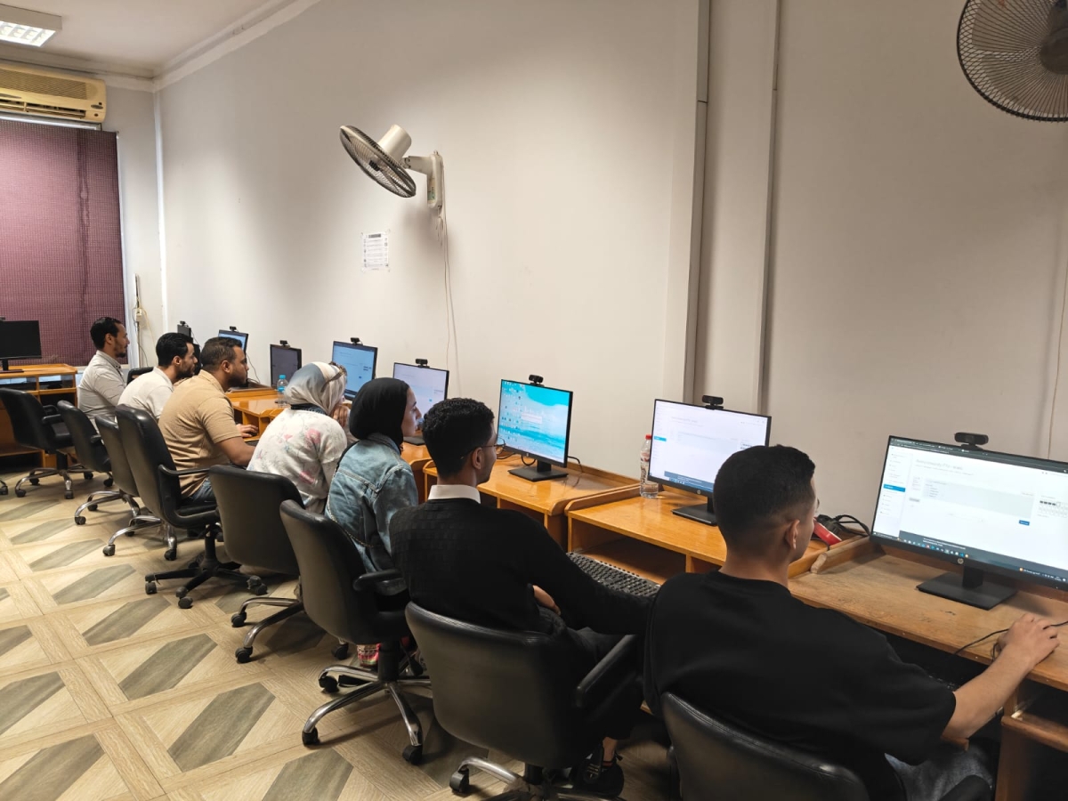 عقد اختبار دورة التحول الرقمي جروب G0246 منح لمعاوني اعضاء هيئة التدريس والباحثين