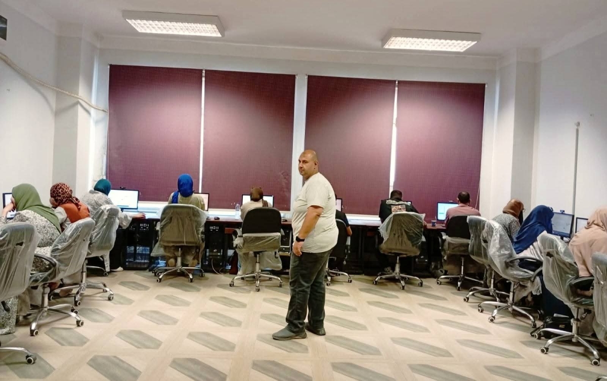 جانب من اختبار دورة اساسيات التحول الرقمي G256 منح بوحدة التدريب علي تكنولوجيا المعلومات